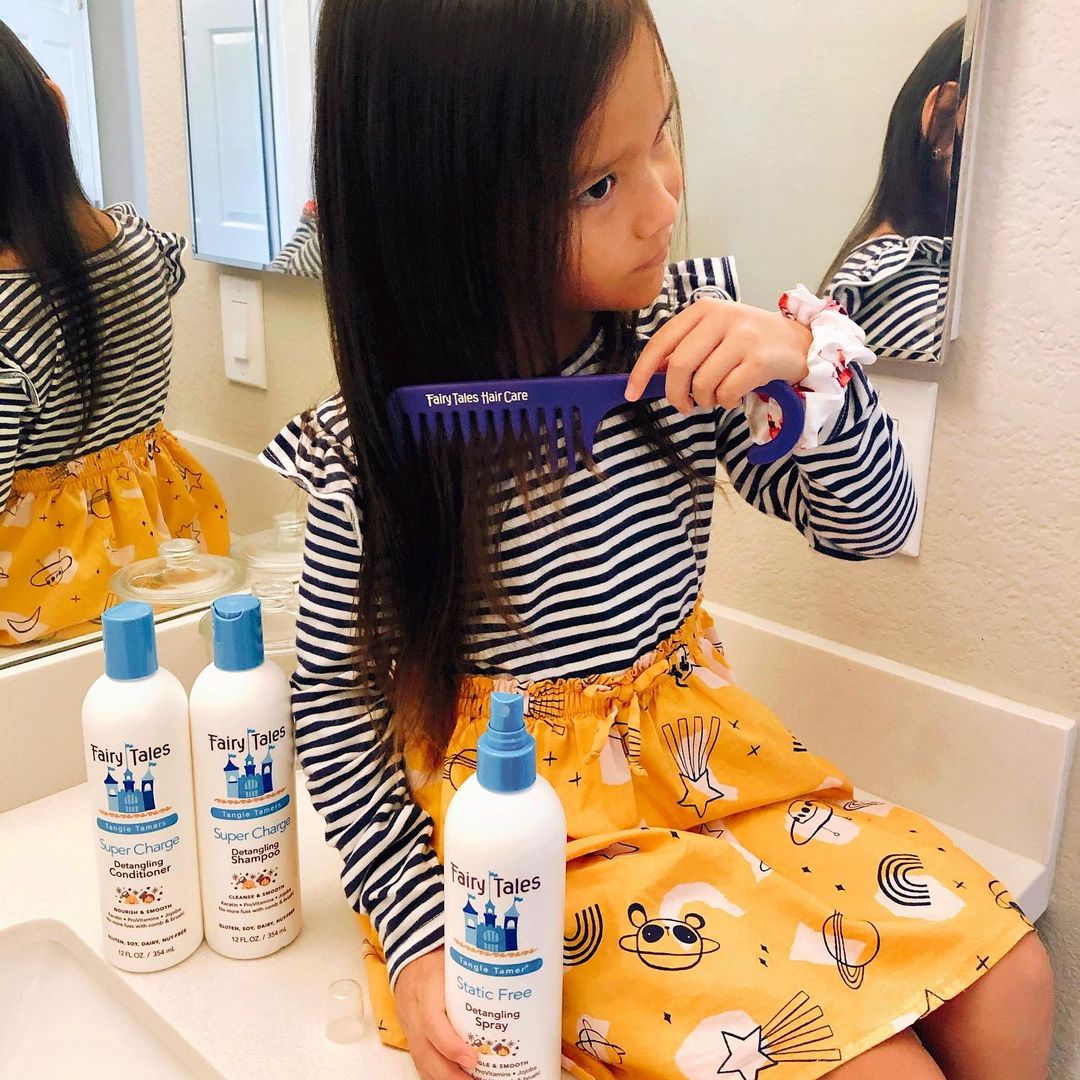 How to Tame Tangled Hair Naturally for Kids